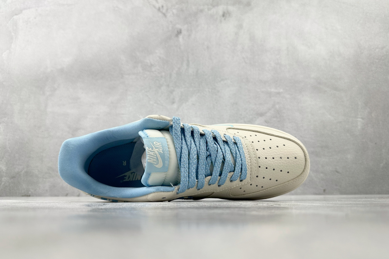 260 Nike Air Force 1'07 DIOR 联名 米白蓝 KK1988-072