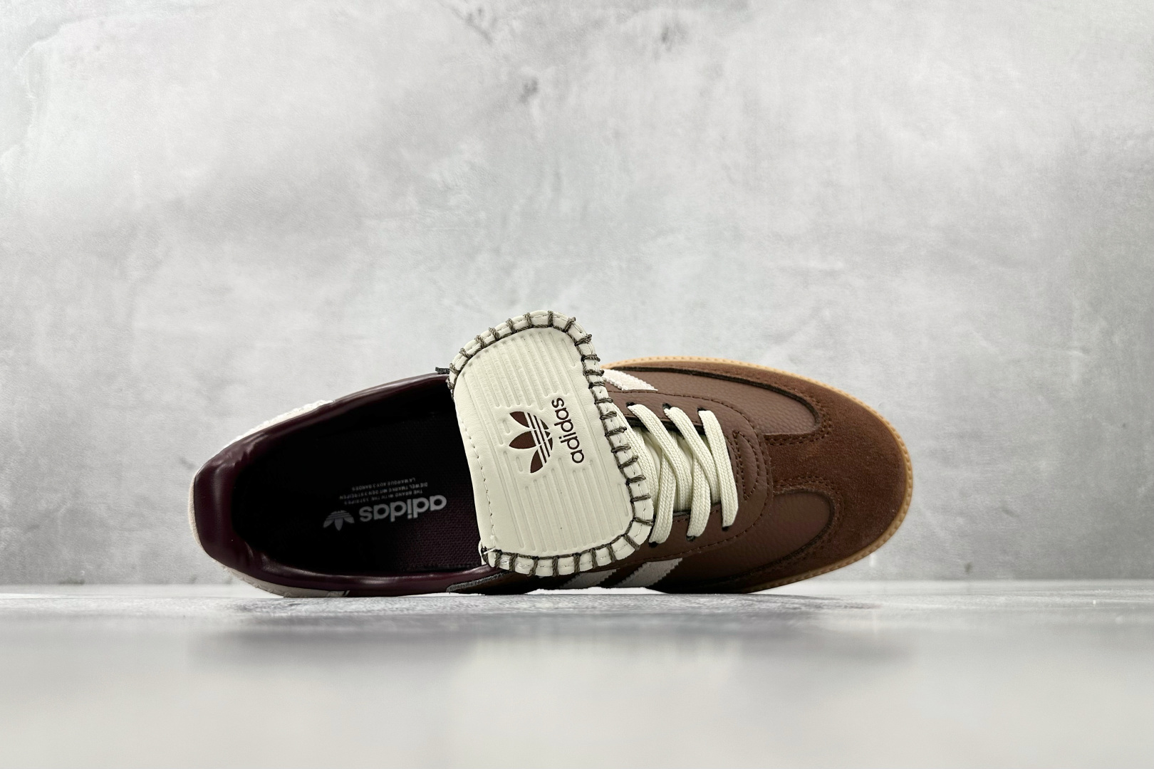 R 版 
出口订单  adidas originals SAMBA LT 褐色

货号：JQ6620
尺