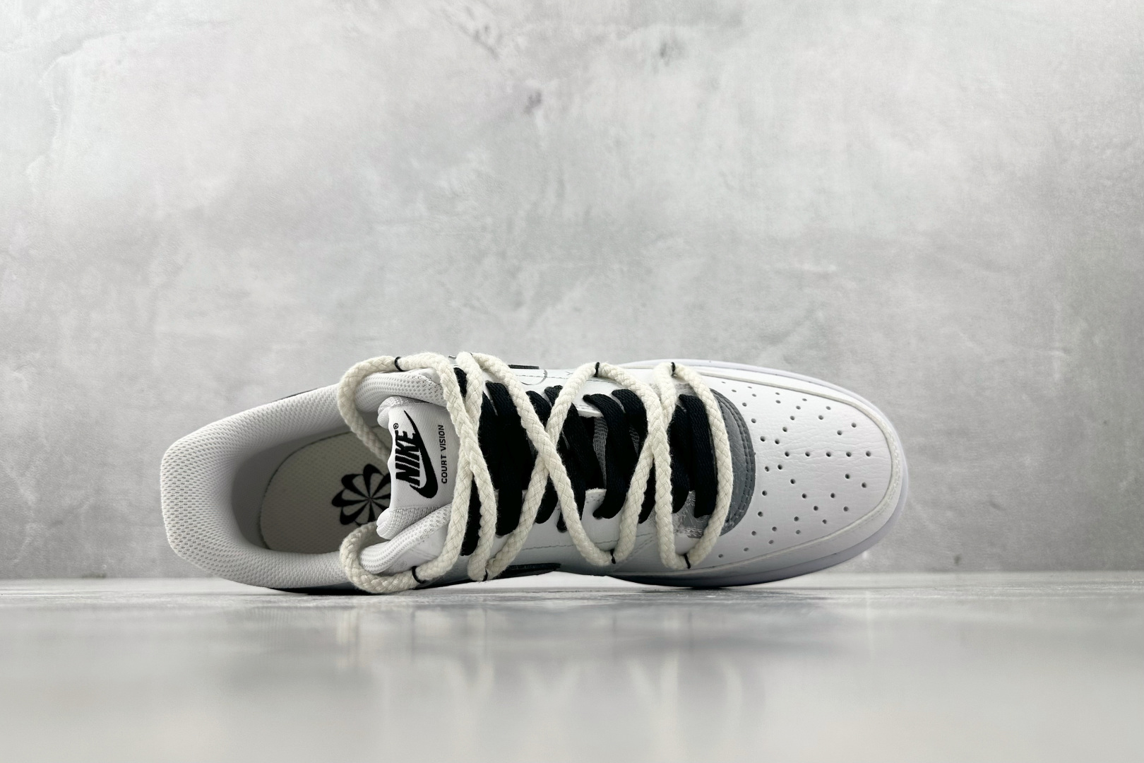 定制版  
【定制球鞋】Nike Court Vision 星际空间 灰色

货号：DH2987-101