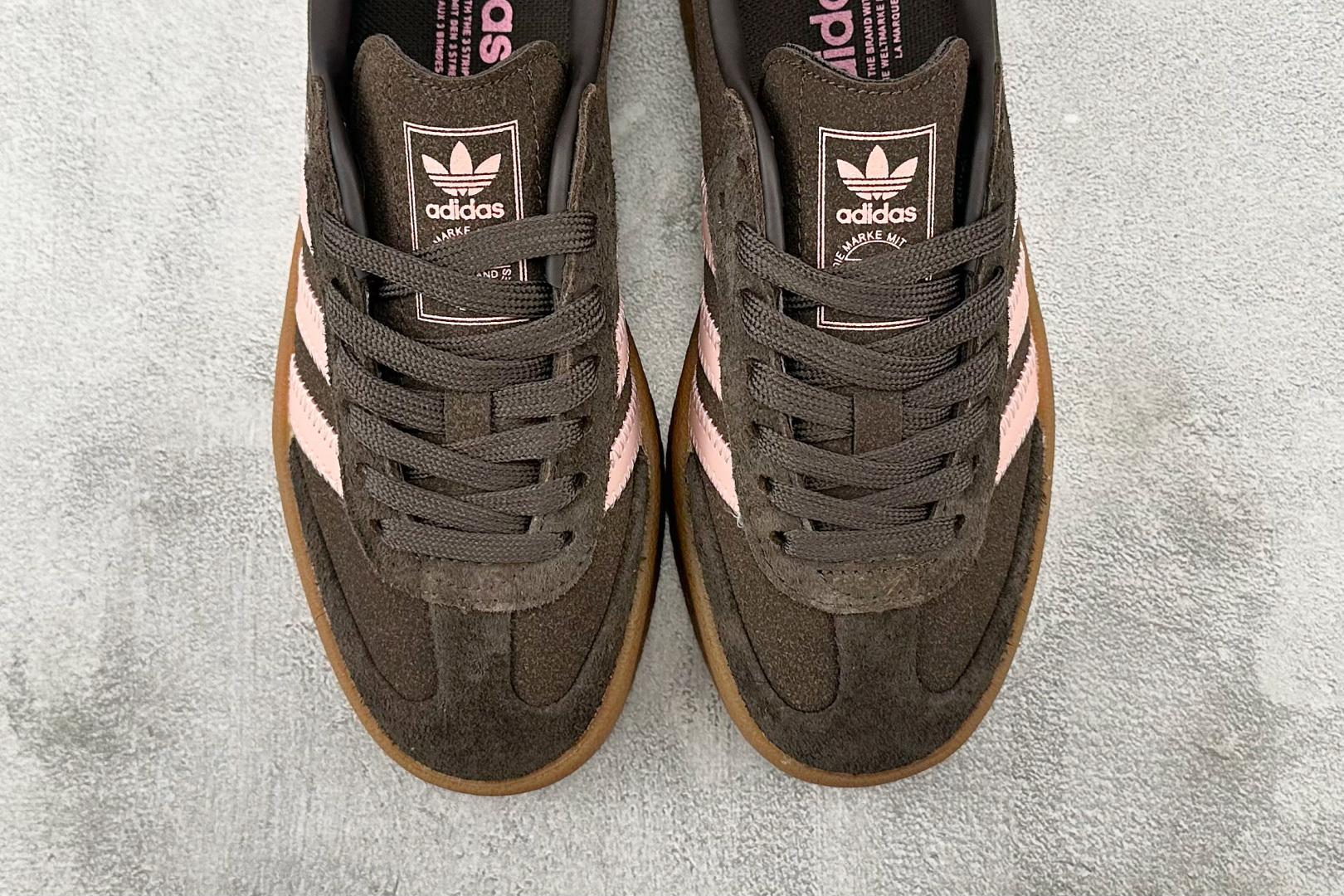 R 版 
出口订单 adidas originals Sambae 深棕色

货号 ：JI2744
尺码