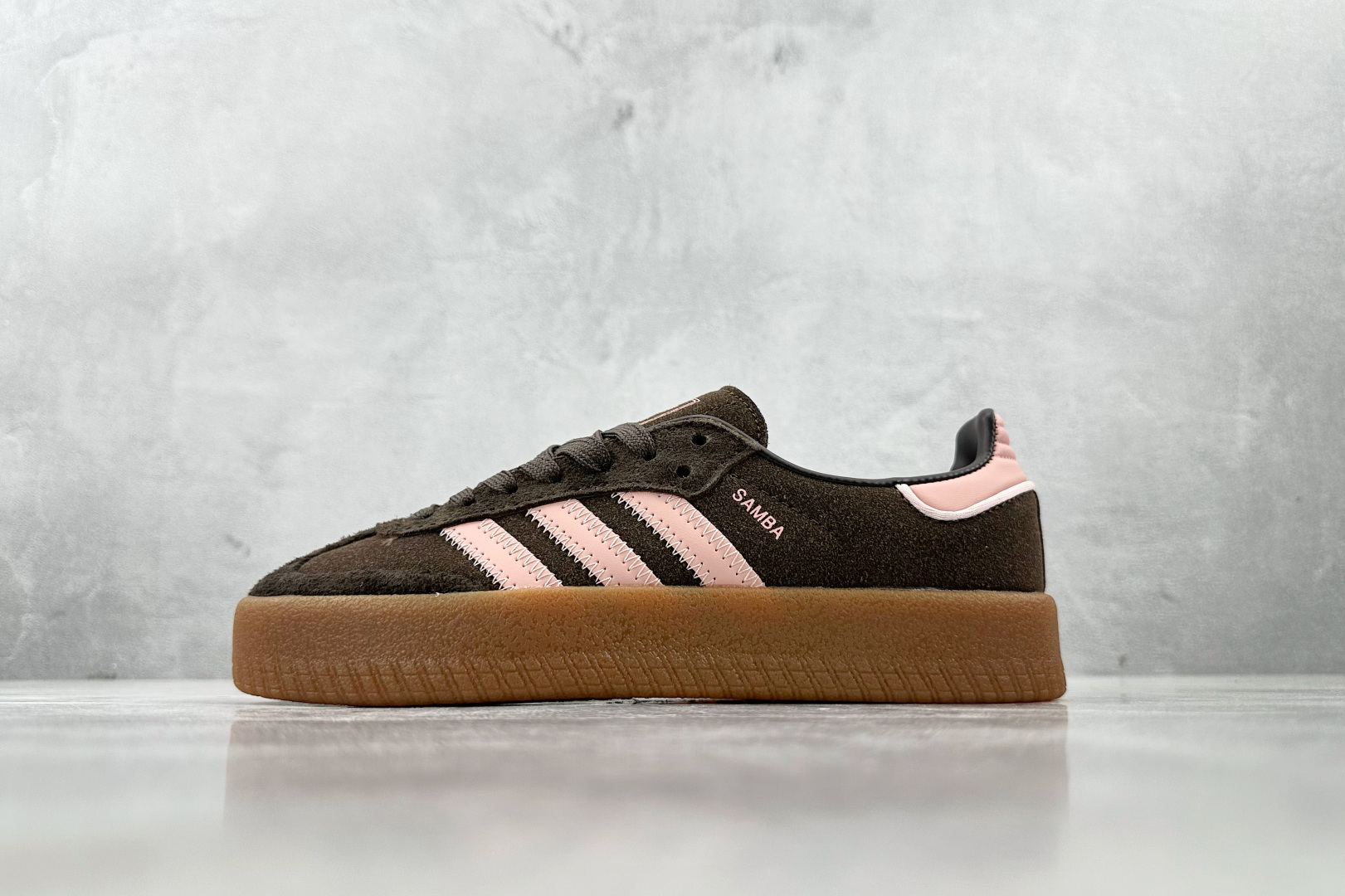 R 版 
出口订单 adidas originals Sambae 深棕色

货号 ：JI2744
尺码
