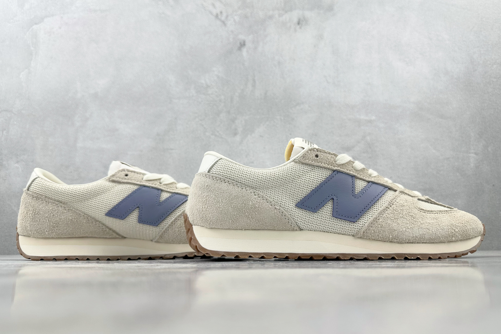 X 版 
New Balance NB 471 米白色

货号：U471AA
尺码：36 36.5 37