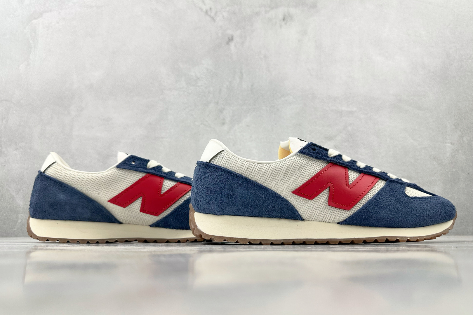 K13 版 
New Balance NB 471 米白深蓝色

货号：U471AK
尺码：36 36.