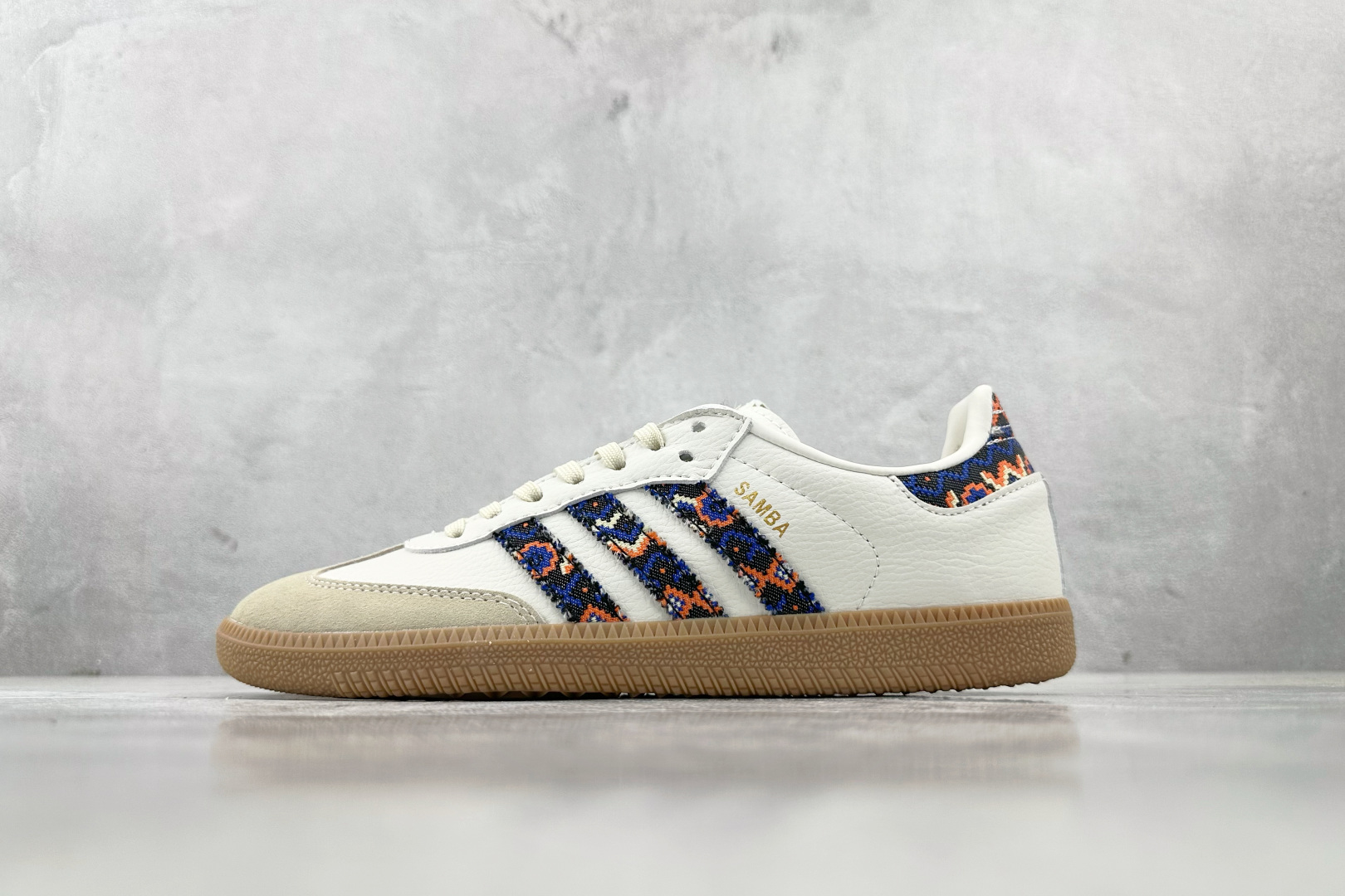 R 版 
出口订单  adidas originals SAMBA OG 奶油白

货号 ：JQ0014