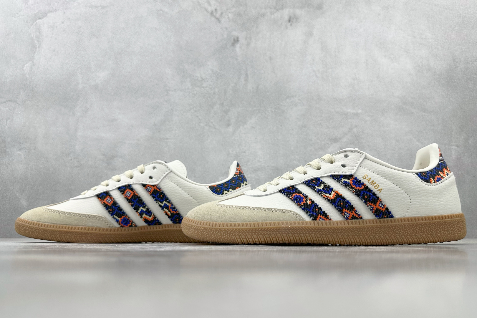 R 版 
出口订单  adidas originals SAMBA OG 奶油白

货号 ：JQ0014