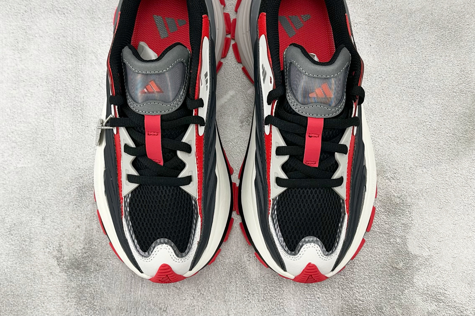 XM版 
adidas XLG MTW 黑灰红

货号：JR6392
尺码：36 36.5 37 38.