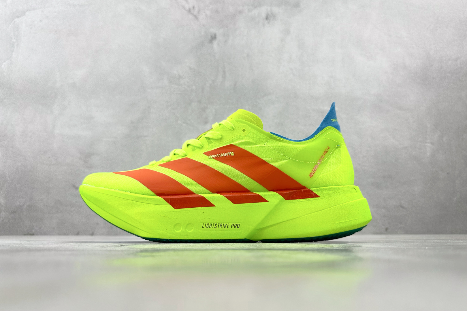 BS 
纯原  adidas Adizero Adios Pro 4 柠檬黄

货号：JQ1571
尺码