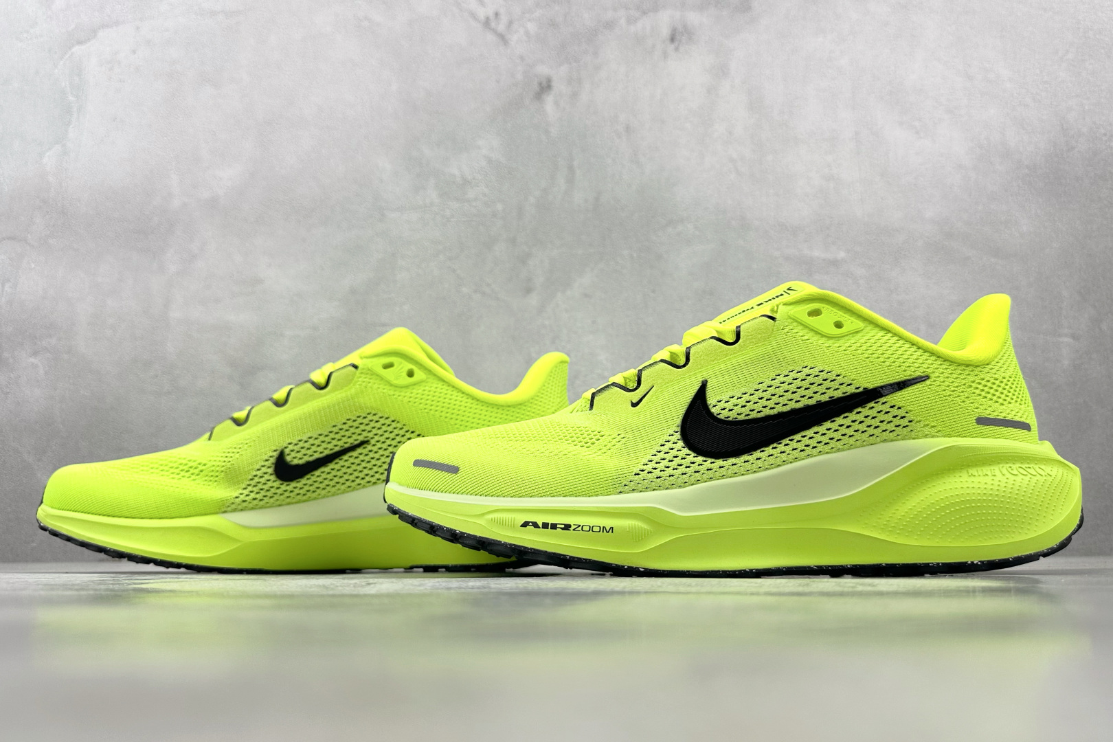 N版 
东南亚订单 Nike Pegasus 41 绿色

货号：FD2722-701
尺码：40 40