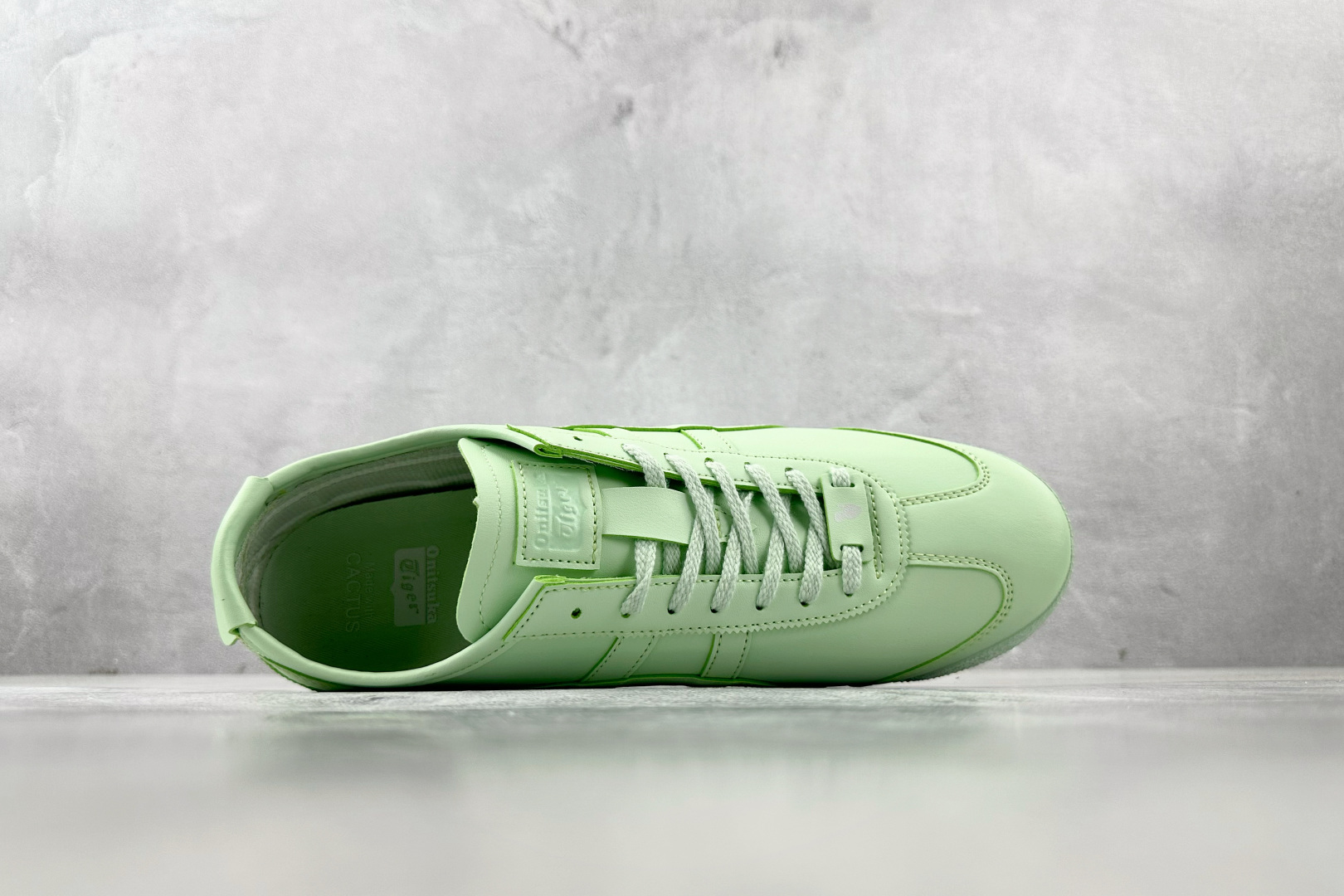 SC 
渠道特供 Onitsuka Tiger鬼塚虎 MEXICO 66 CACTFUL-S 绿色

货
