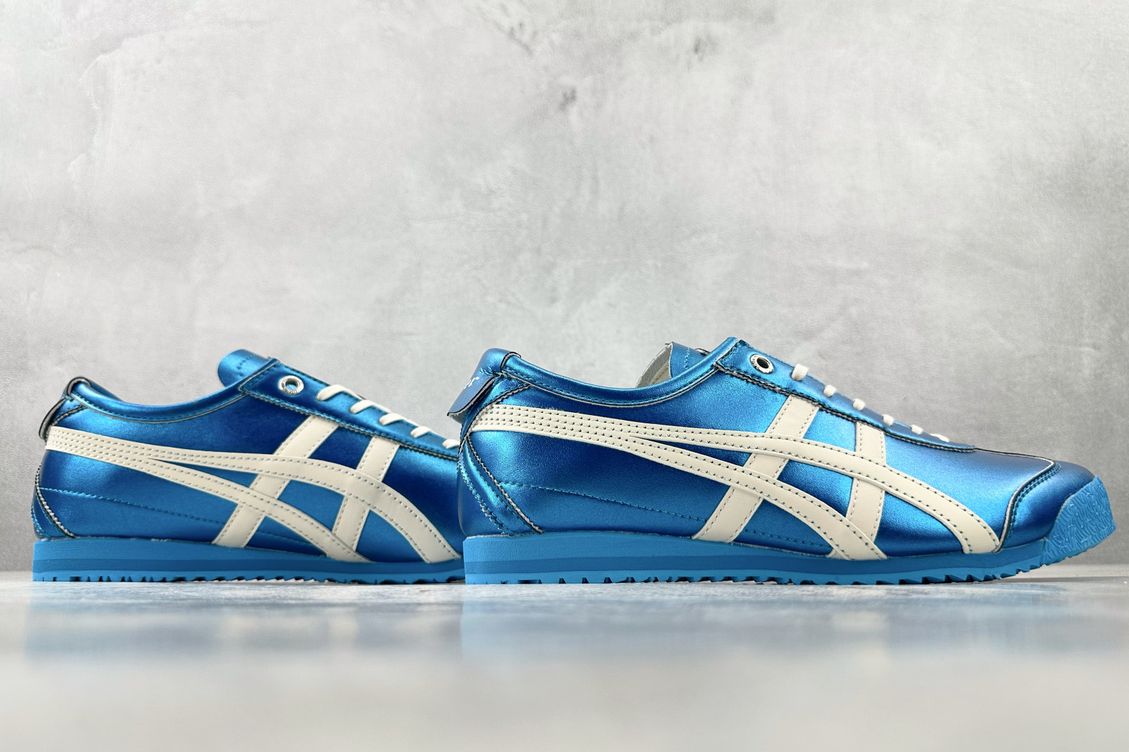 SC 
渠道特供 Onitsuka Tiger鬼塚虎 MEXICO 66 SD 蓝色

货号：1183C