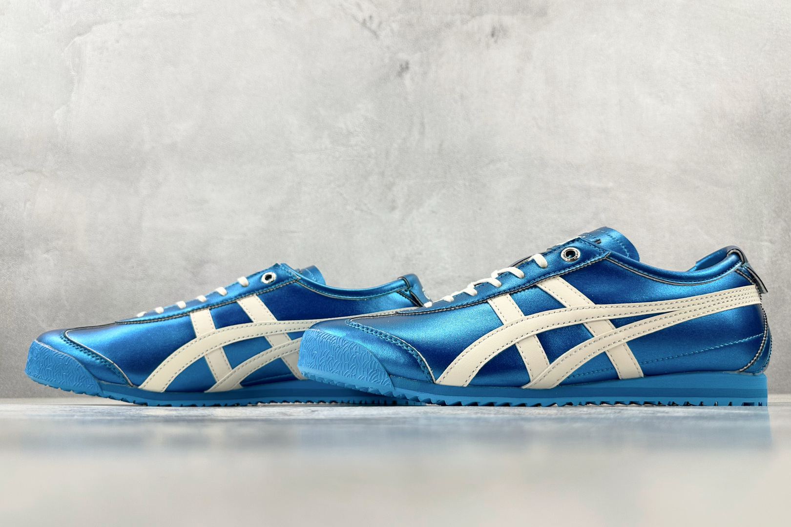 SC 
渠道特供 Onitsuka Tiger鬼塚虎 MEXICO 66 SD 蓝色

货号：1183C