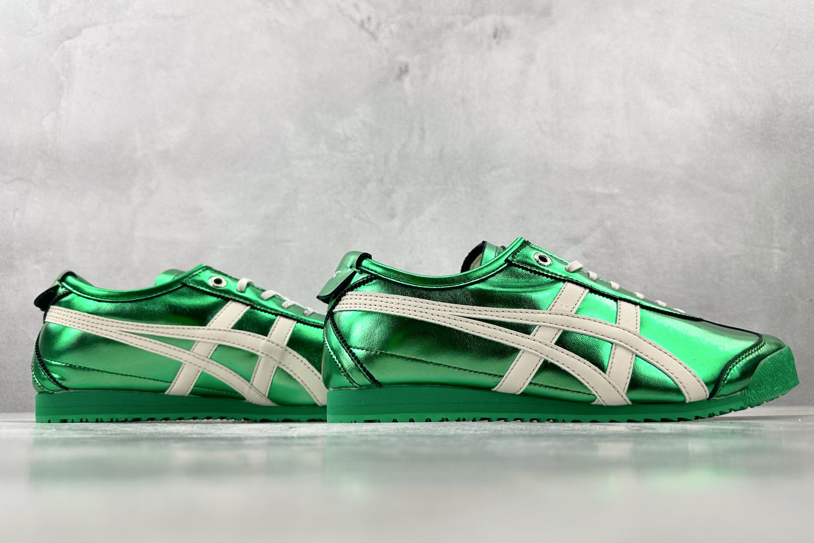 SC 
渠道特供 Onitsuka Tiger鬼塚虎 MEXICO 66 SD 绿色

货号：1183C