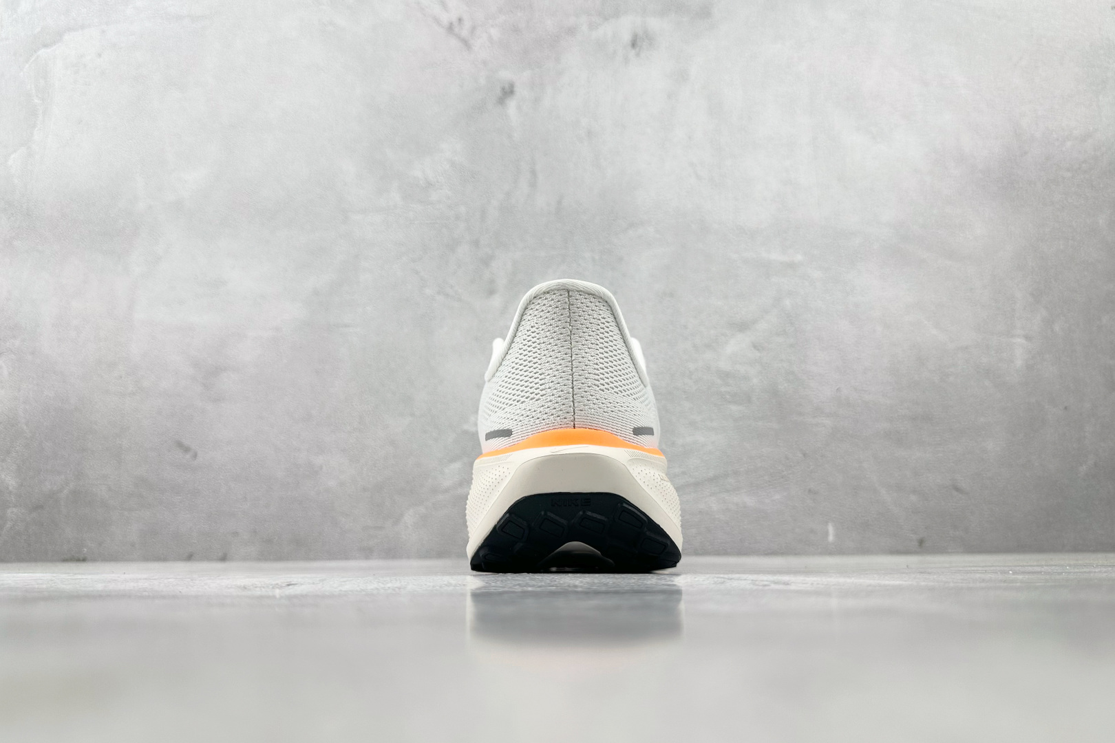 N版 
东南亚订单  Nike Pegasus 41 Blueprint 白蓝橙

货号：HF0013-