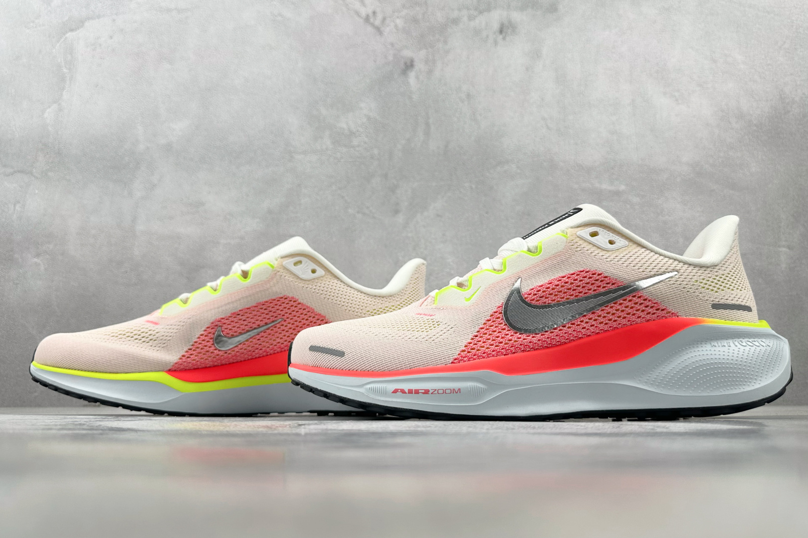 N版 
东南亚订单  Nike Pegasus 41 米粉色

货号：FD2722-100
尺码：40 