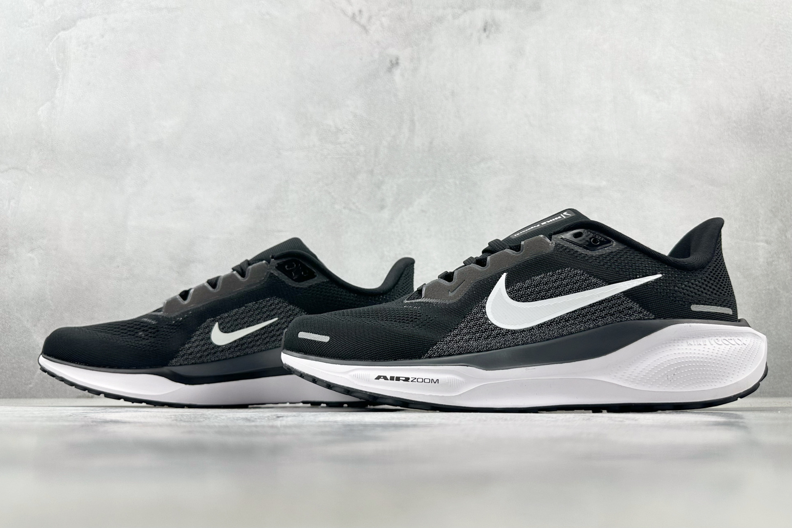 N版 
东南亚订单  Nike Pegasus 41 黑色

货号：FD2723-002
尺码：40 4