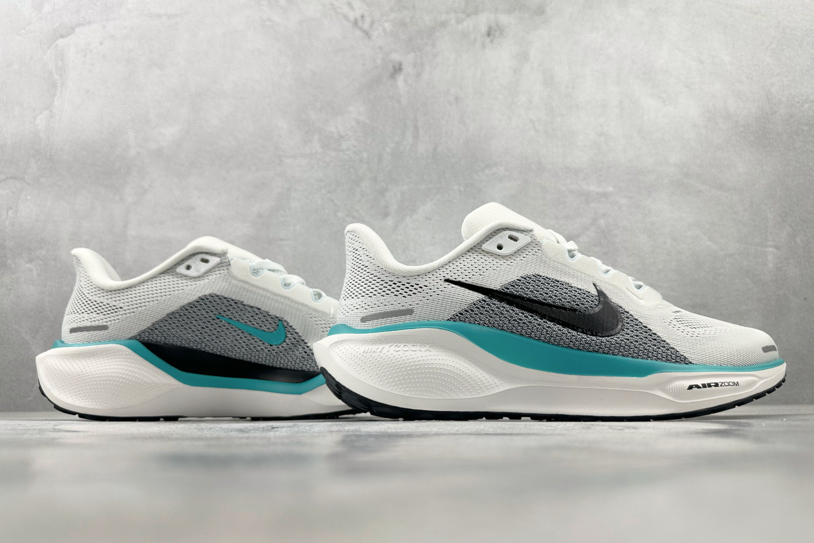 N版 
东南亚订单  Nike Pegasus 41 白蓝

货号：FD2722-103
尺码：36 3
