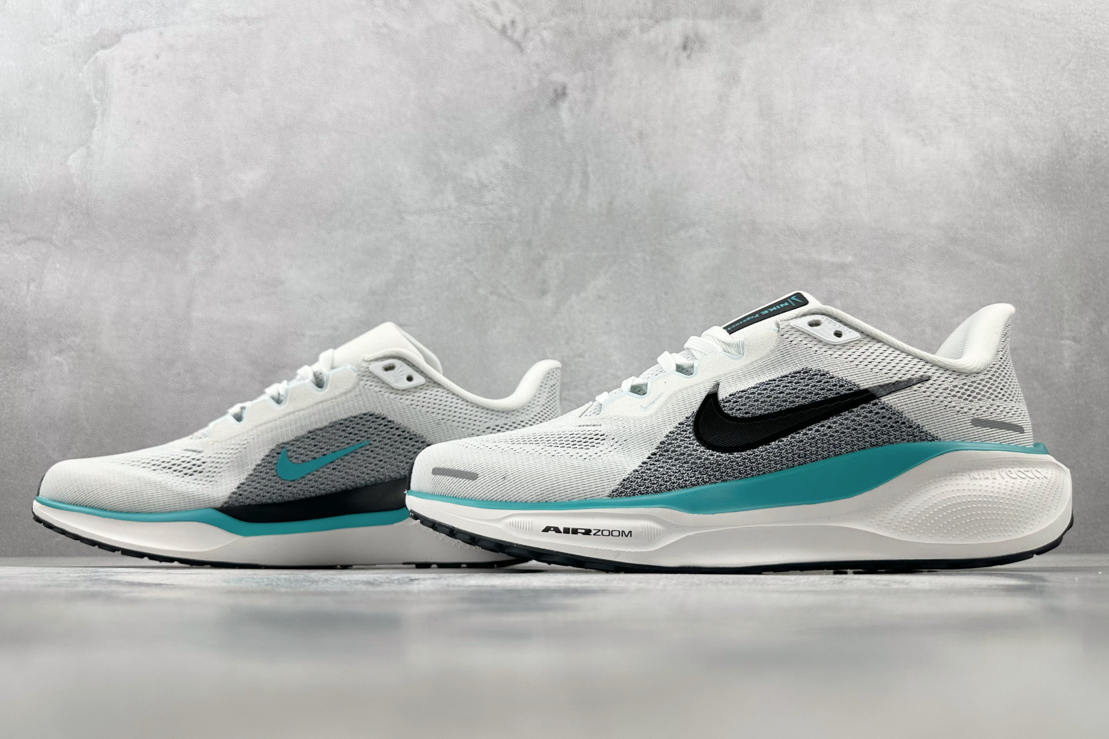 N版 
东南亚订单  Nike Pegasus 41 白蓝

货号：FD2722-103
尺码：36 3