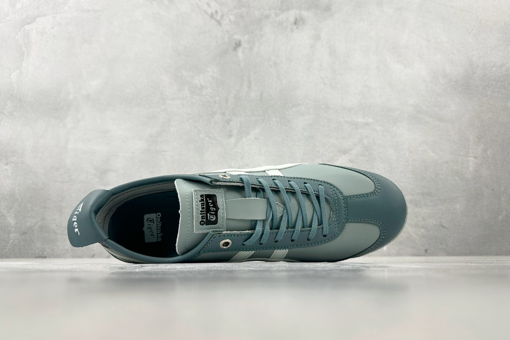 SC 
渠道特供 Onitsuka Tiger鬼塚虎 MEXICO 66 SD 蓝绿色

货号：1183