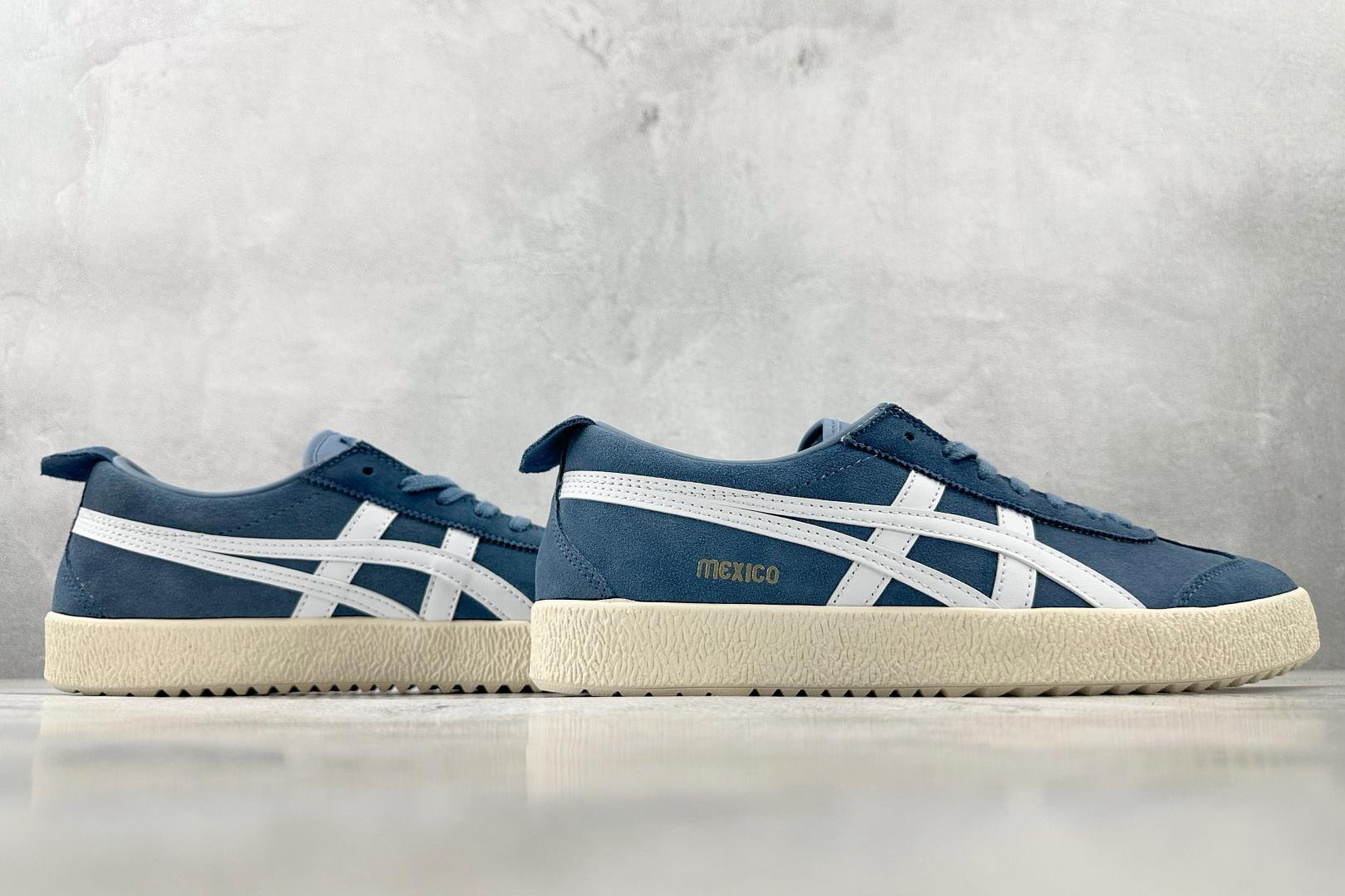 SC 
渠道特供 Onitsuka Tiger鬼塚虎 MEXICO DELEGATION 蓝色

货号：