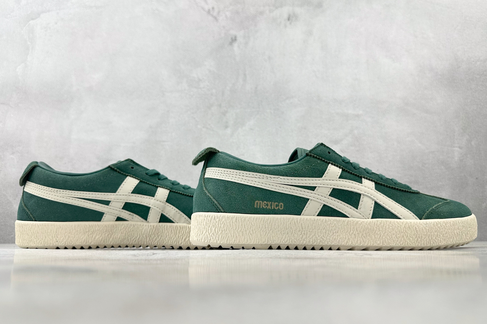 SC 
渠道特供  Onitsuka Tiger鬼塚虎 Delegation MEXICO 绿色

货号