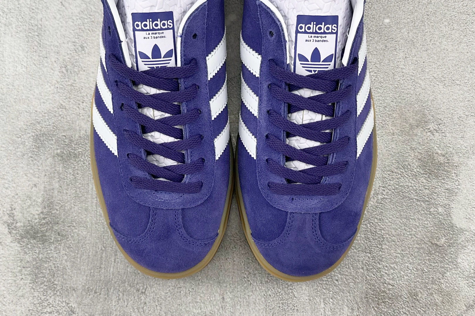 HG 
品质升级 adidas originals GAZELLE BOLD 紫白

货号：IE0419