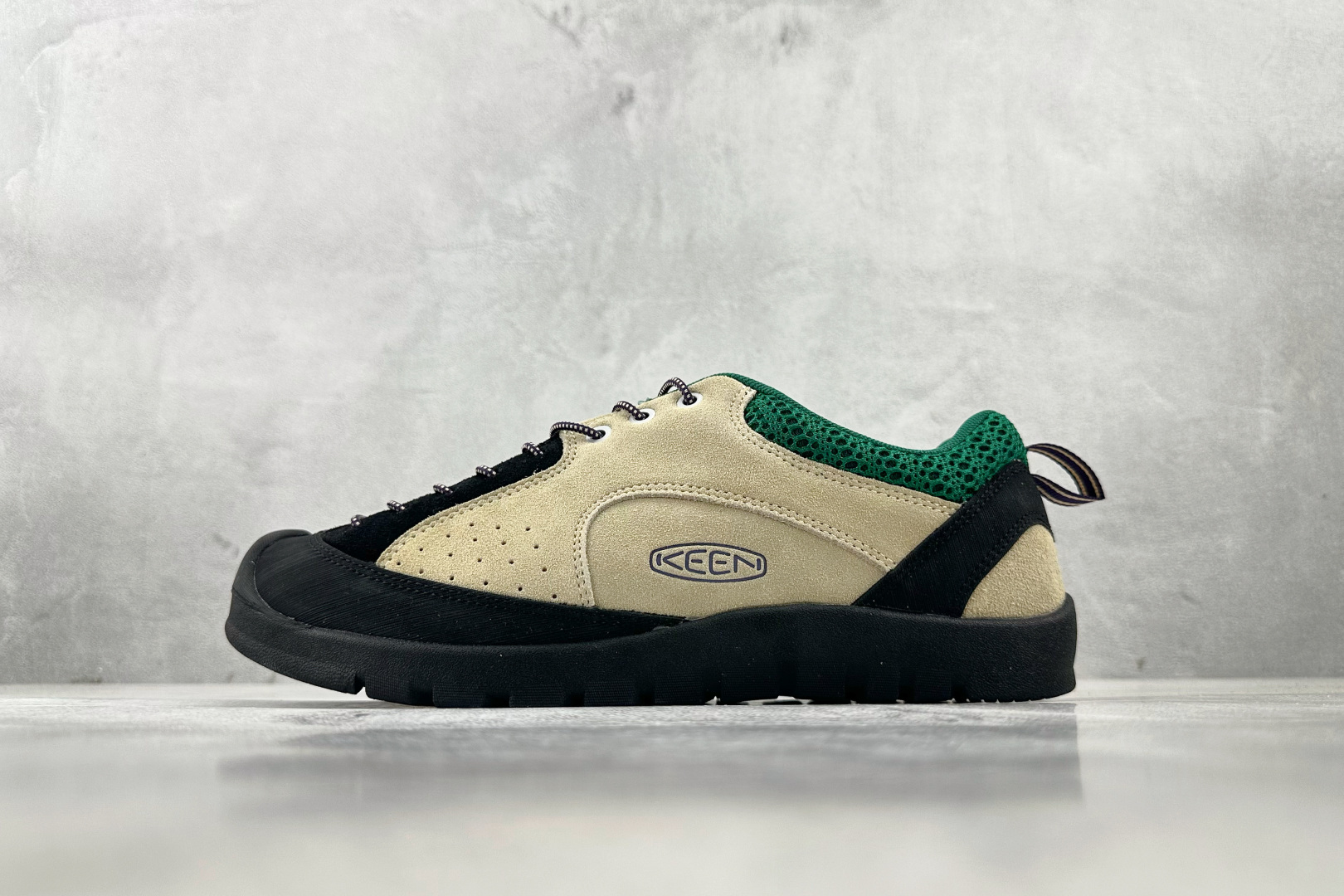 KN 
KEEN Jasper Rocks 卡其绿色

货号：
尺码：36 36.5 37 38.5 3