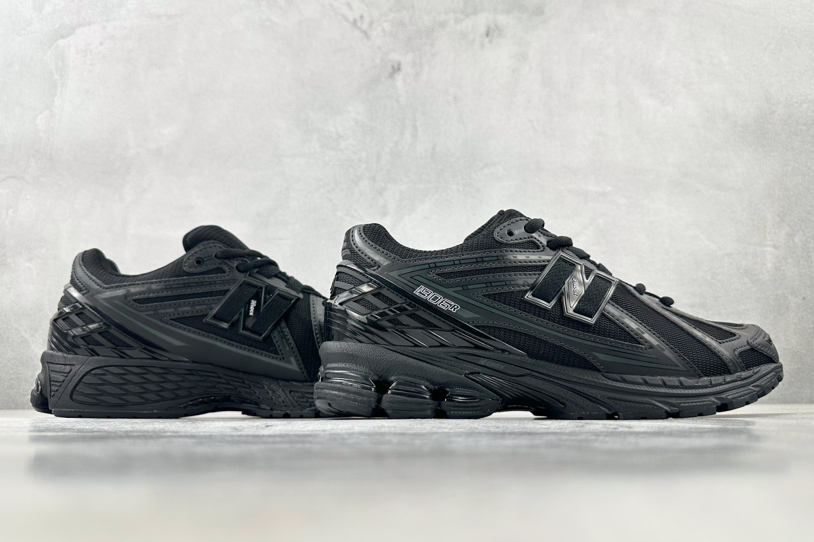C 版 
大厂出品  New Balance 1906R 黑武士 黑色

货号：M1906RBB
尺码：
