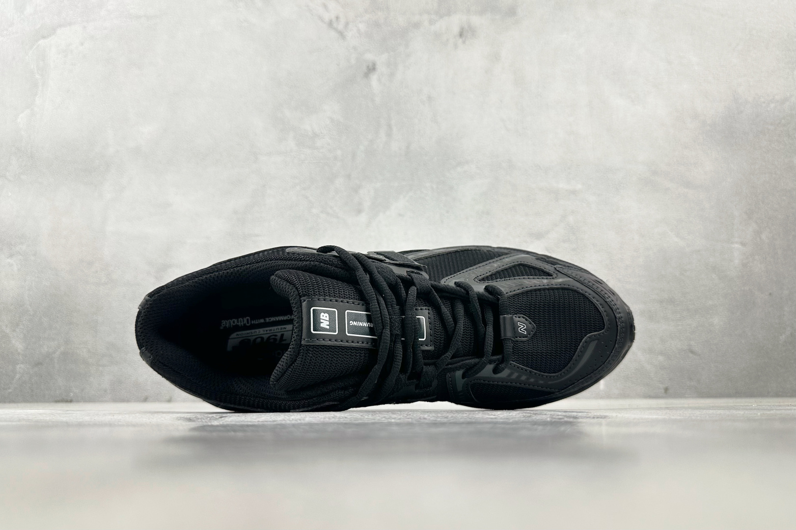 C 版 
大厂出品  New Balance 1906R 黑武士 黑色

货号：M1906RBB
尺码：