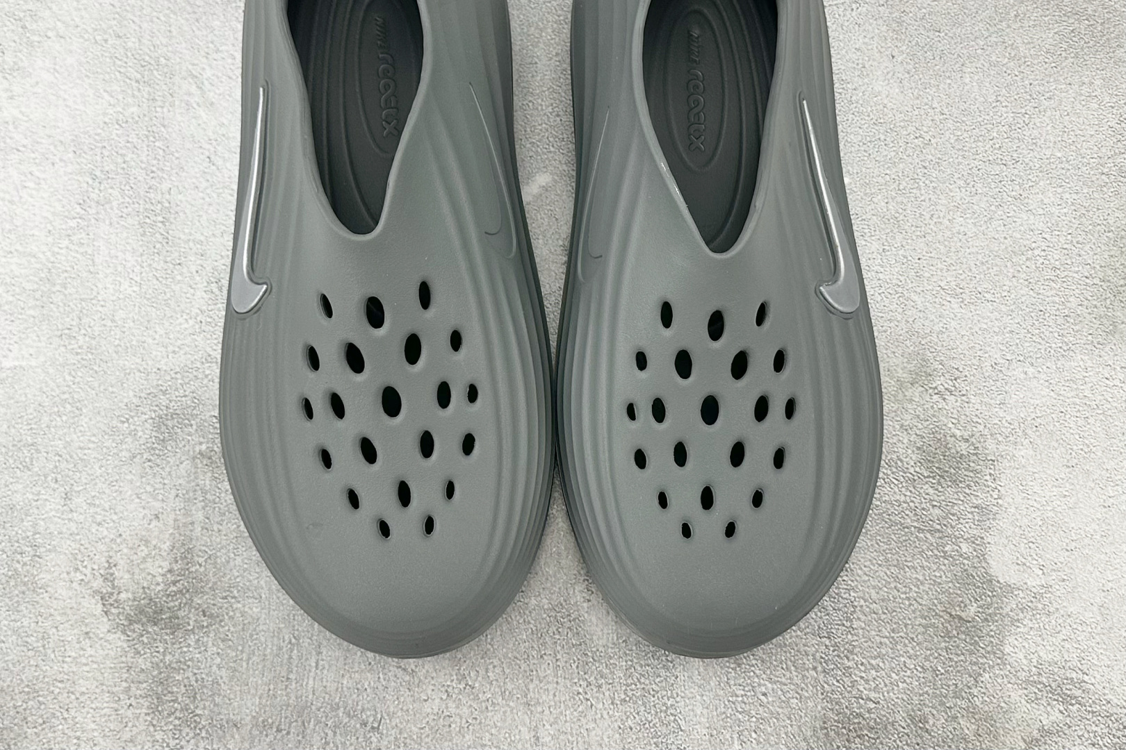 CD 
Nike ReactX Rejuven8 烟灰

货号：HV5060-002
尺码：36 36.
