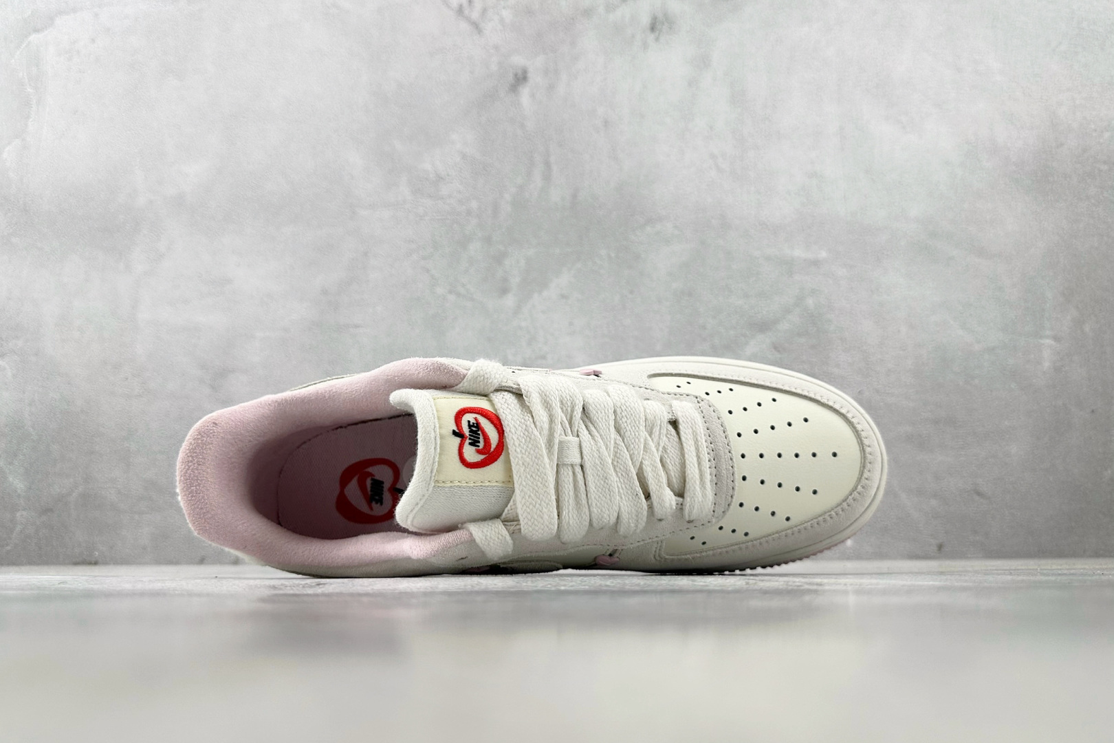 5A 
口碑之作  Nike Air Force 1 Low “Valentine’'s Day”情人节
