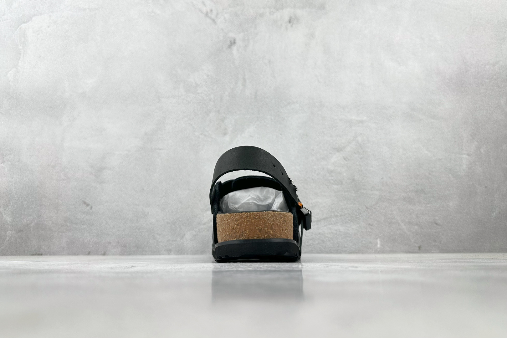 莞产 
Birkenstock x DIOR迪奥 Tokio 勃肯鞋 黑色

货号：3SA116ZSD_