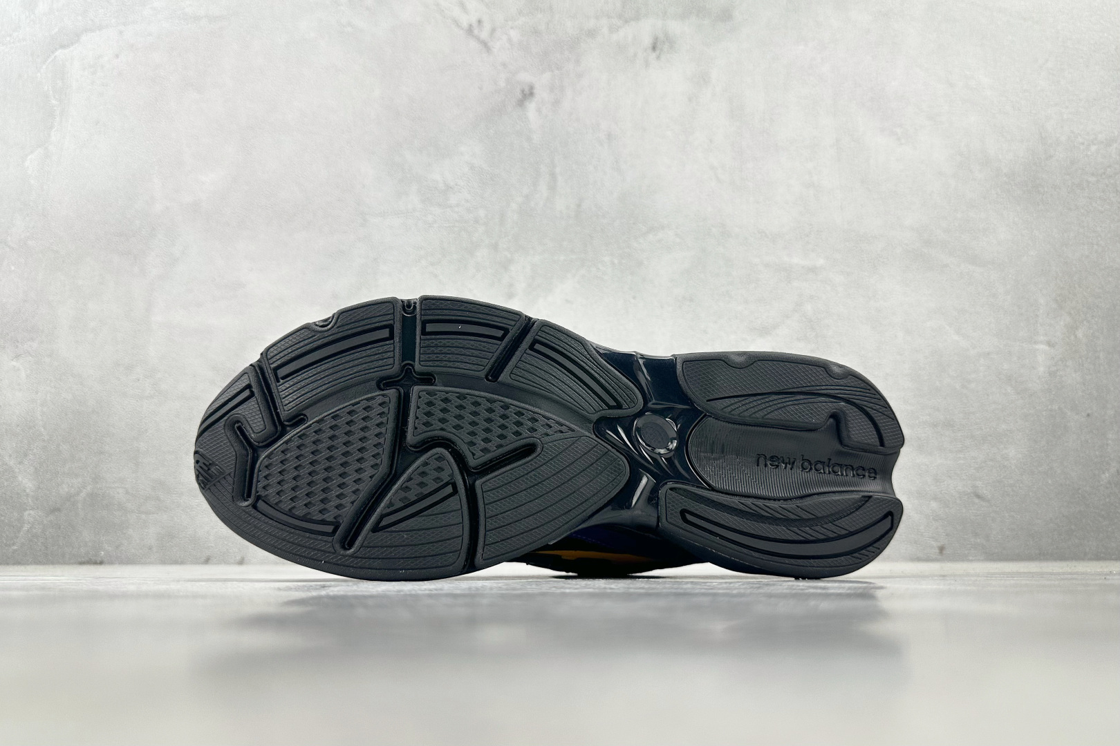 C 版 
大厂出品  New Balance NB 2010 黑色

货号：M2010ND
尺码：36 