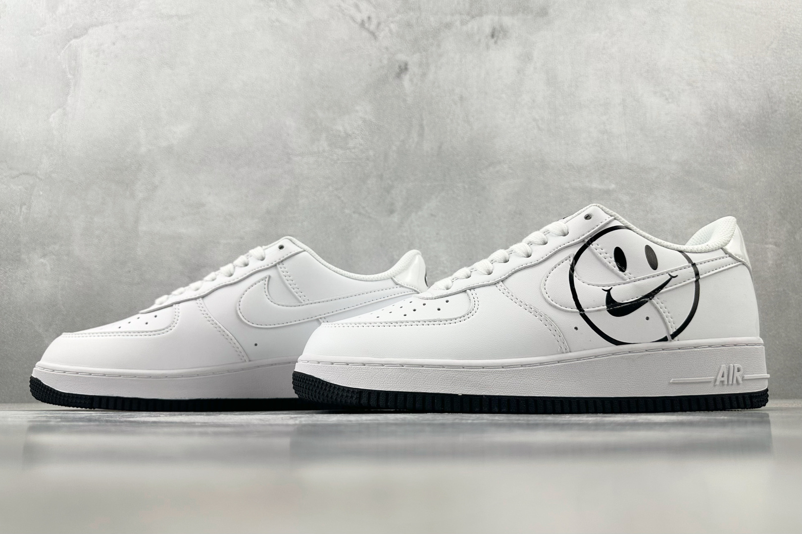 
外贸批次  Nike Air Force 1 Have A Nike Day Smiley Face 