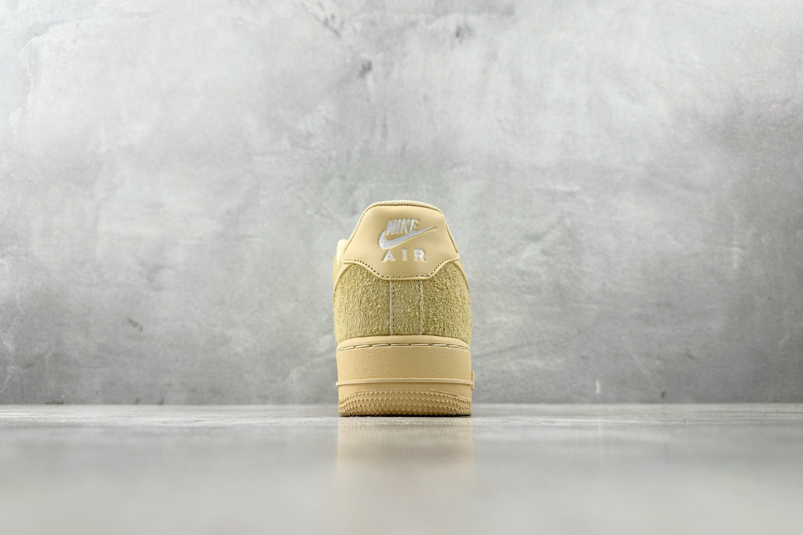 
外贸批次 Nike Air Force 1 Low in Tonal Pale Vanilla 棕色
