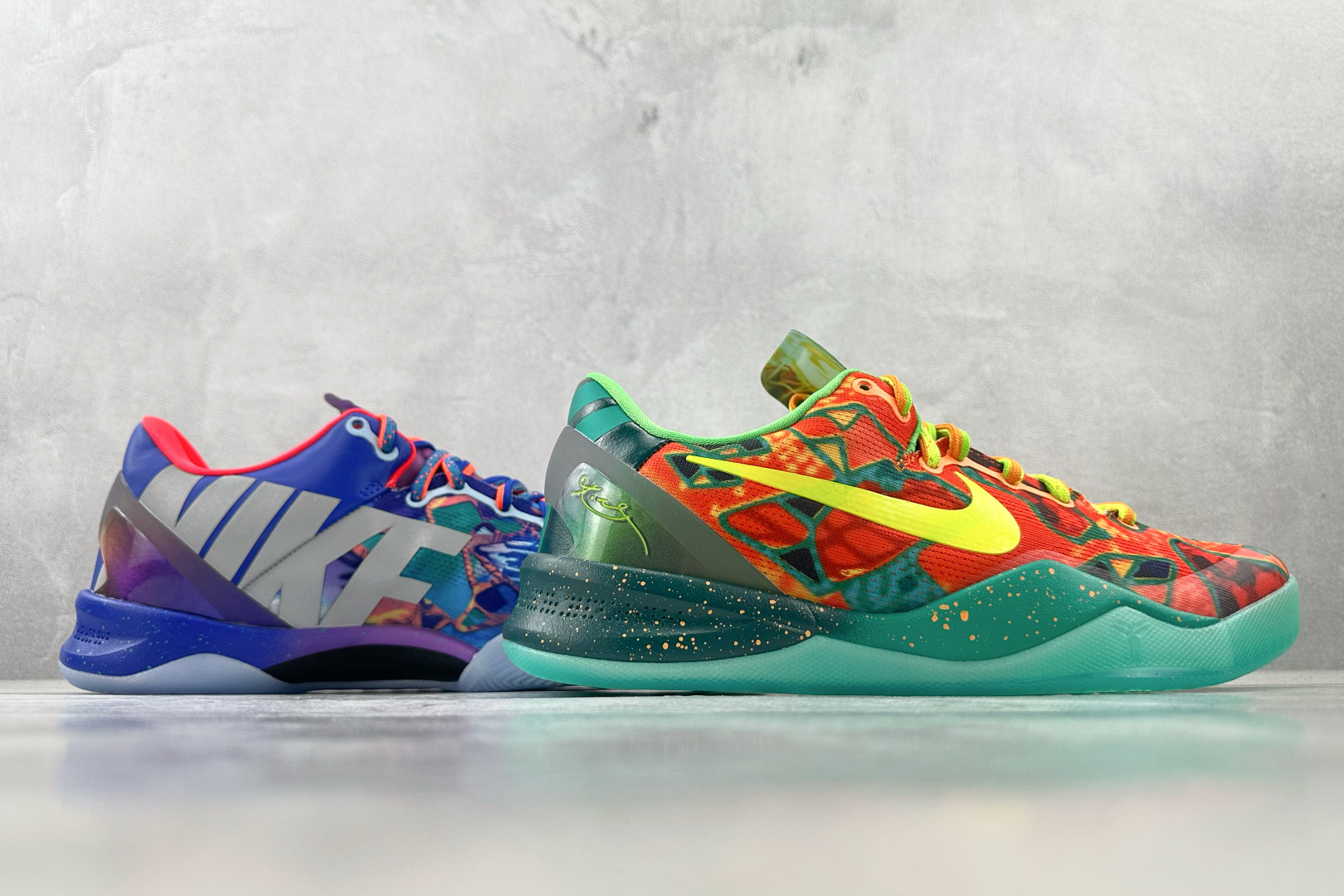 S2 
纯原生产线 Nike Kobe 8 Protro What The Kobe 橙蓝

货号：HM