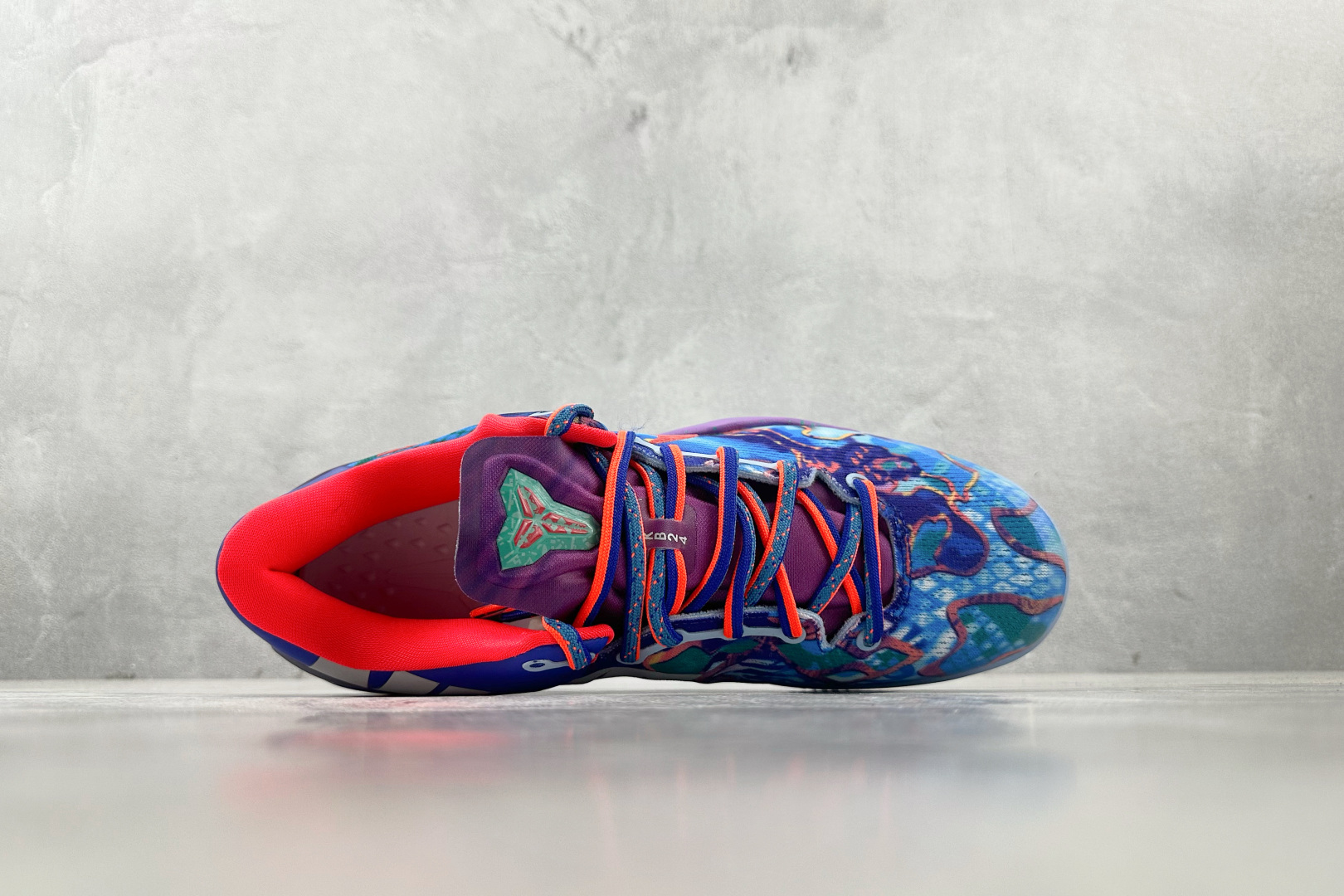 S2 
纯原生产线 Nike Kobe 8 Protro What The Kobe 橙蓝

货号：HM