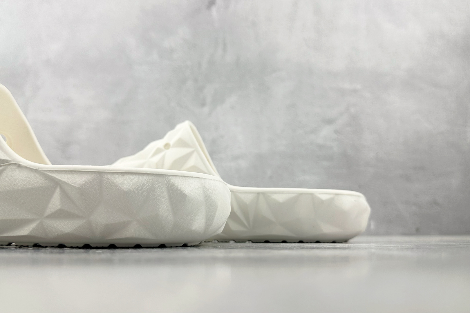 Crocs卡骆驰 白色 209608-100