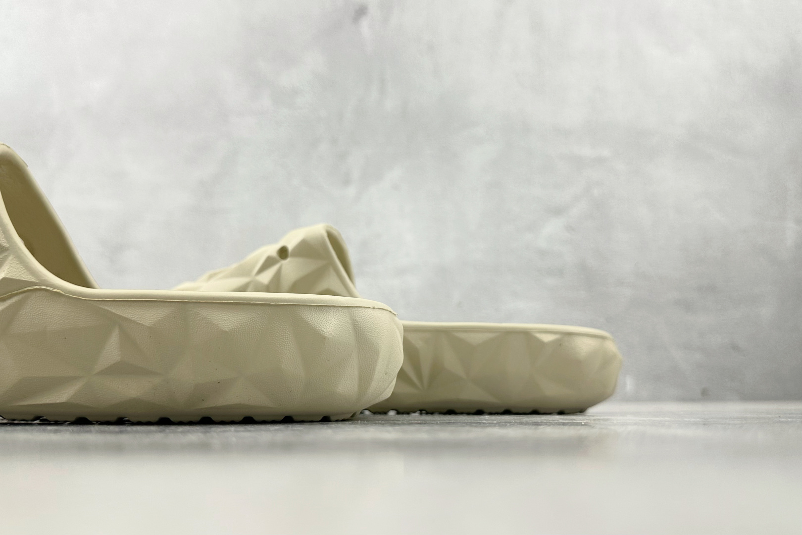 Crocs卡骆驰 骨白 209608-2Y2