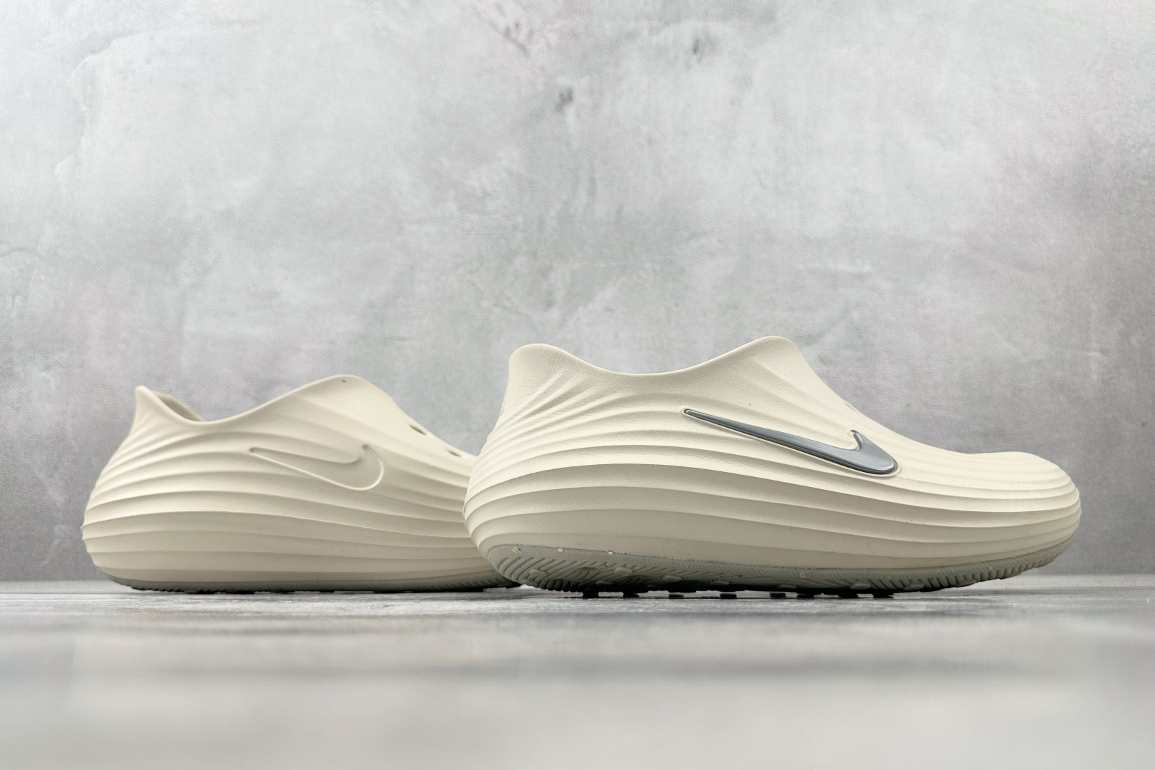Nike ReactX Rejuven8 Light Orewood Brown浅金棕 HV5060-100
