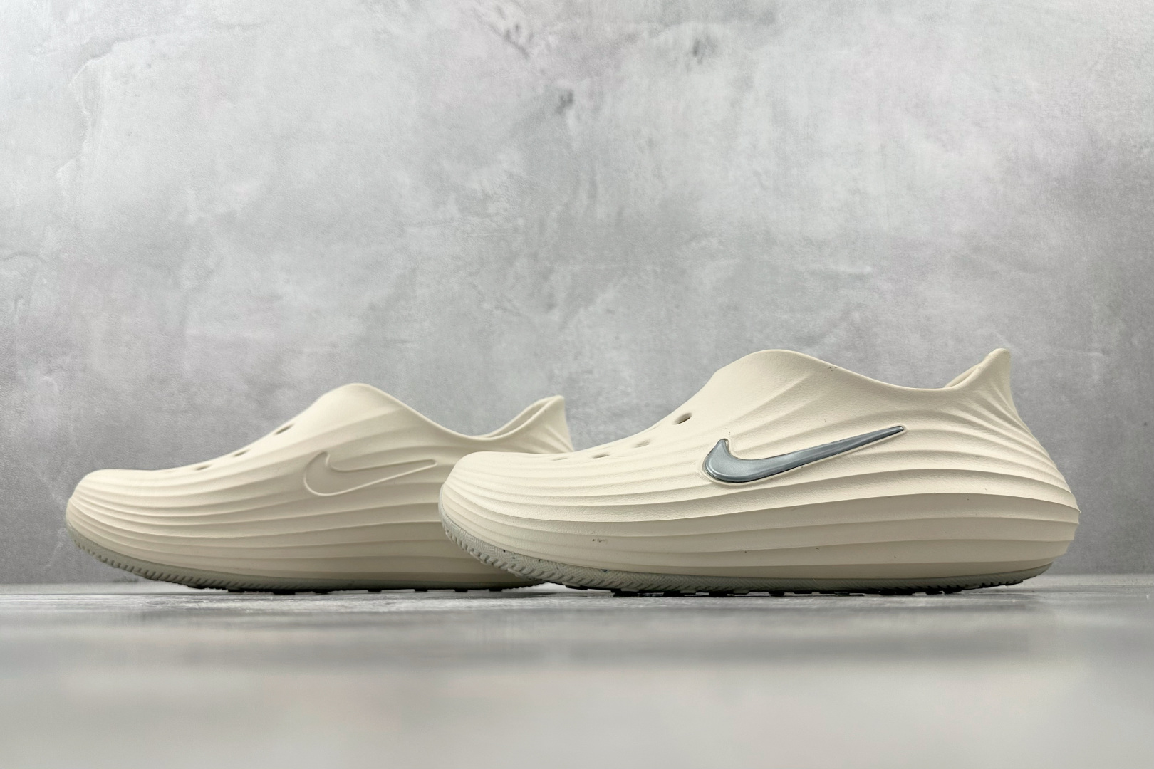 Nike ReactX Rejuven8 Light Orewood Brown浅金棕 HV5060-100