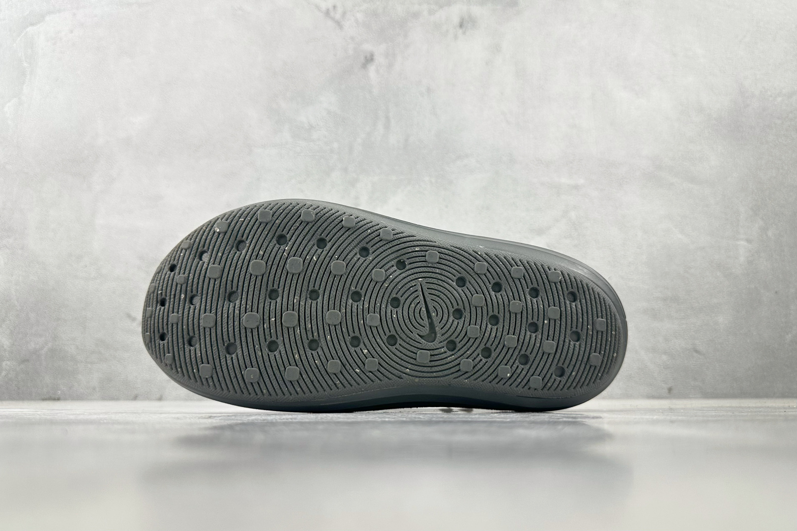 Nike ReactX Rejuven8 灰色 HV5060-002