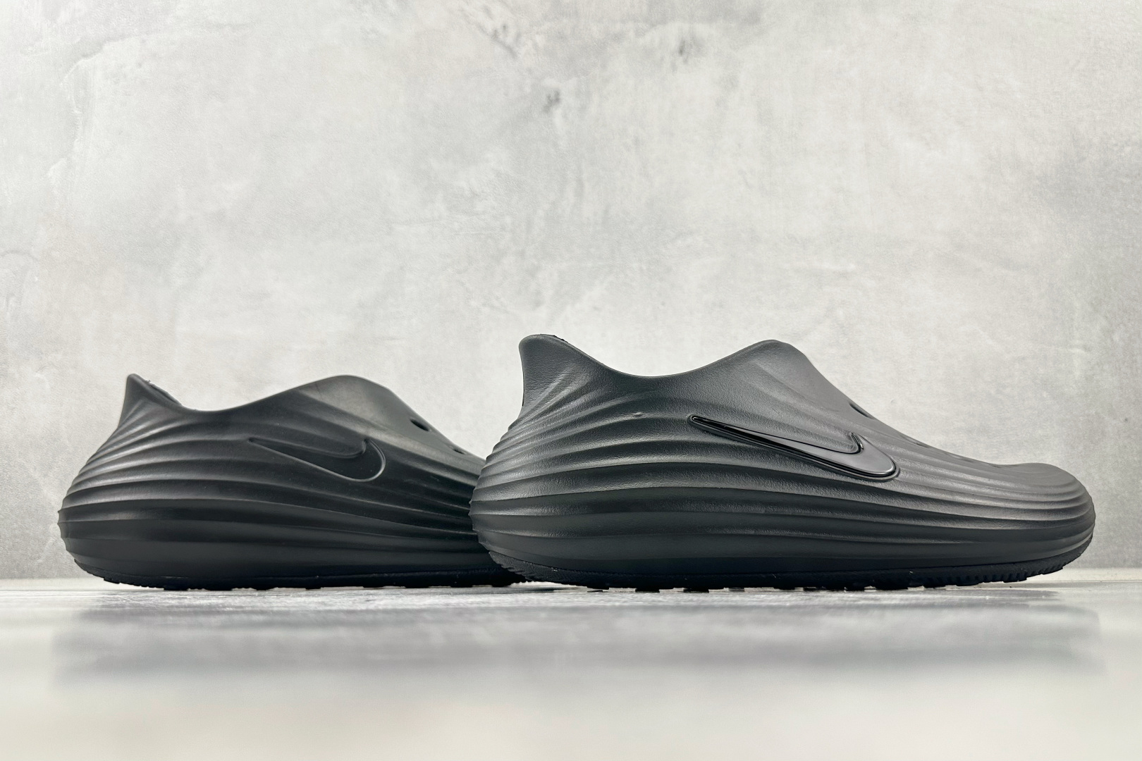 Nike ReactX Rejuven8 黑色 HV5060-001