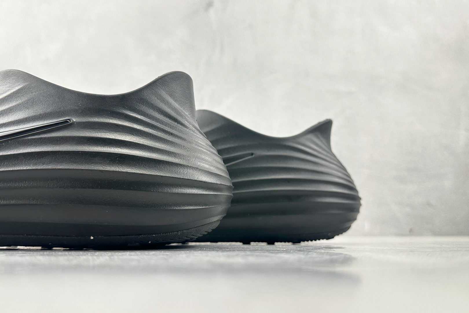Nike ReactX Rejuven8 黑色 HV5060-001