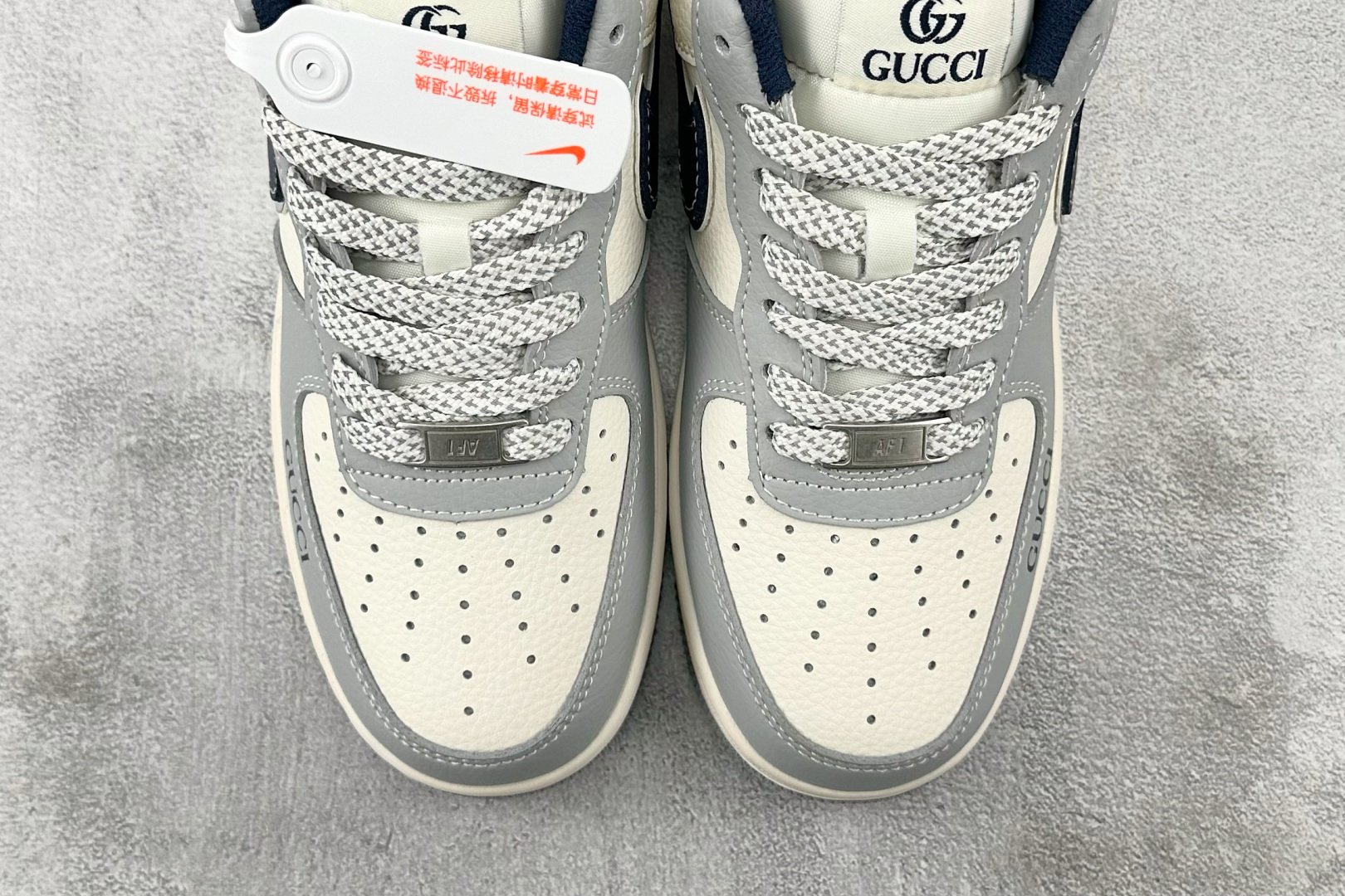 XC 
Nike Air Force 1'07 GUCCI 联名 灰白

货号：XS1958 543
尺