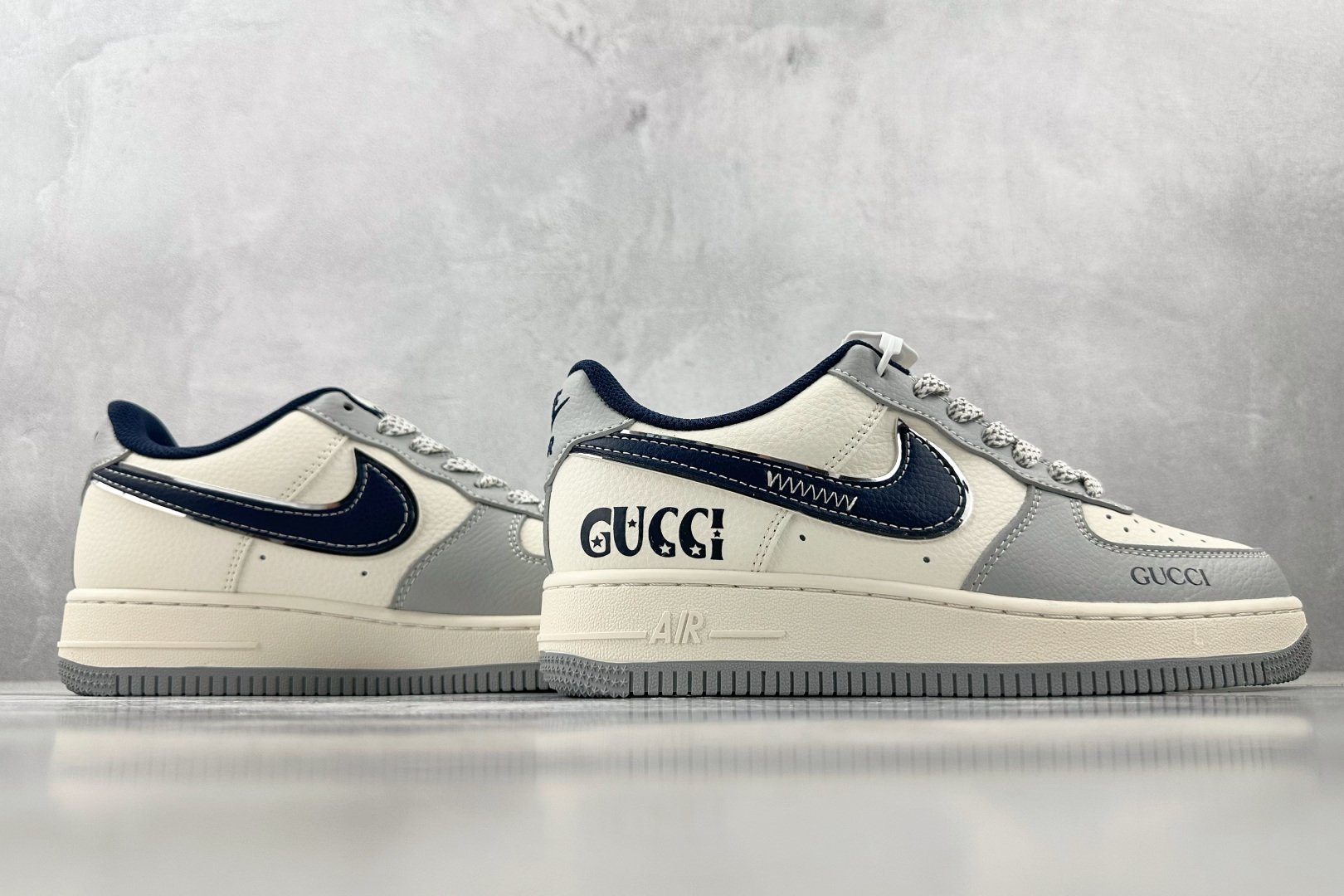 XC 
Nike Air Force 1'07 GUCCI 联名 灰白

货号：XS1958 543
尺
