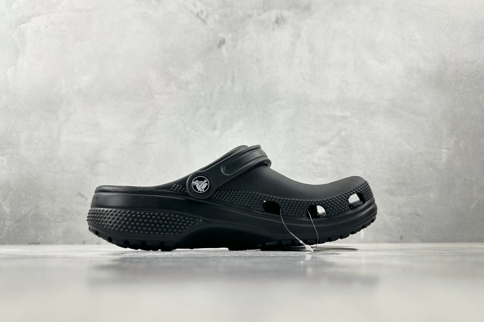 Crocs Classic Clog | Lightweight & Comfortable Slip-On Shoes for Women & Men 3 cmp i1745516934339 5211 0 1