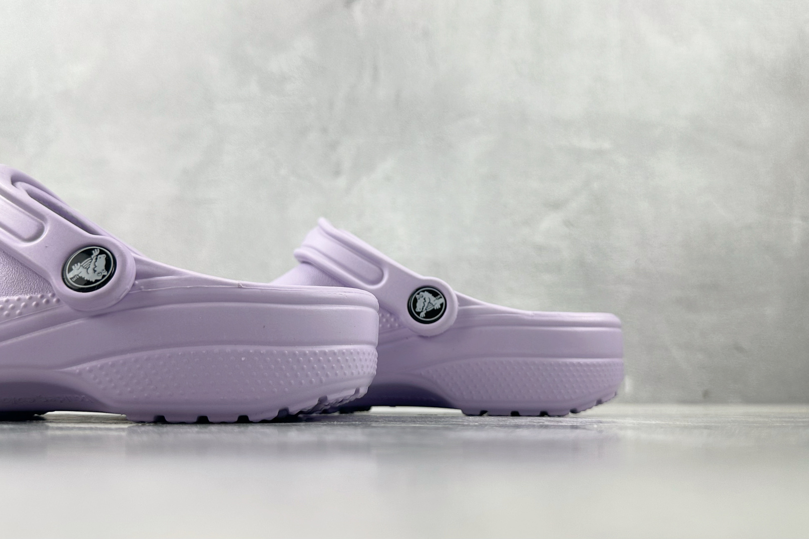 Crocs Classic Clog: Lightweight Comfort & Iconic Style in Various Sizes 9 cmp i1745517030750 699 0 7