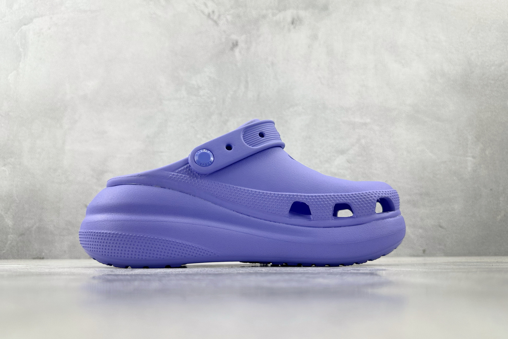 Crocs卡骆驰 Classic Crush EVA 紫色 207521-5PY