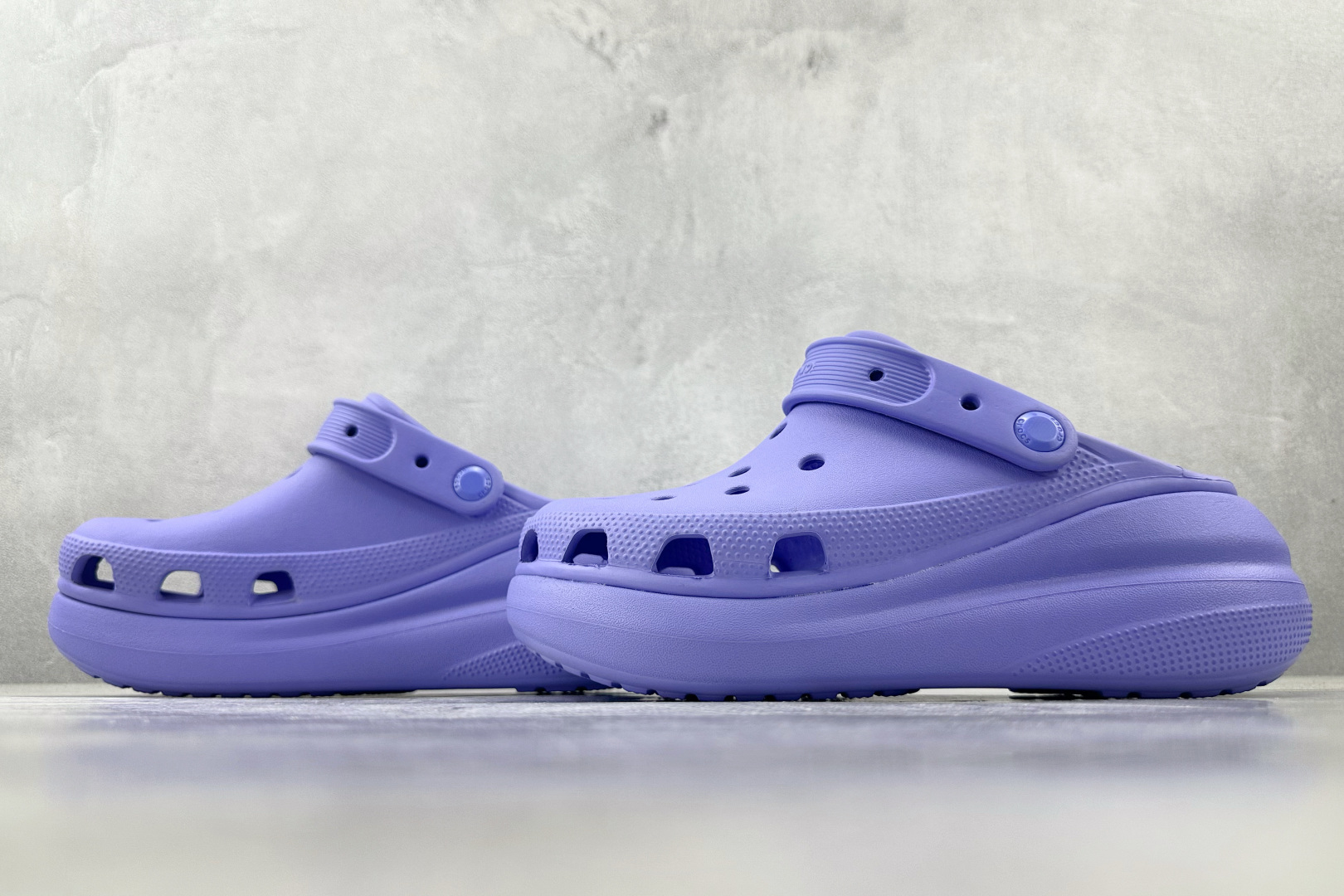 Crocs卡骆驰 Classic Crush EVA 紫色 207521-5PY