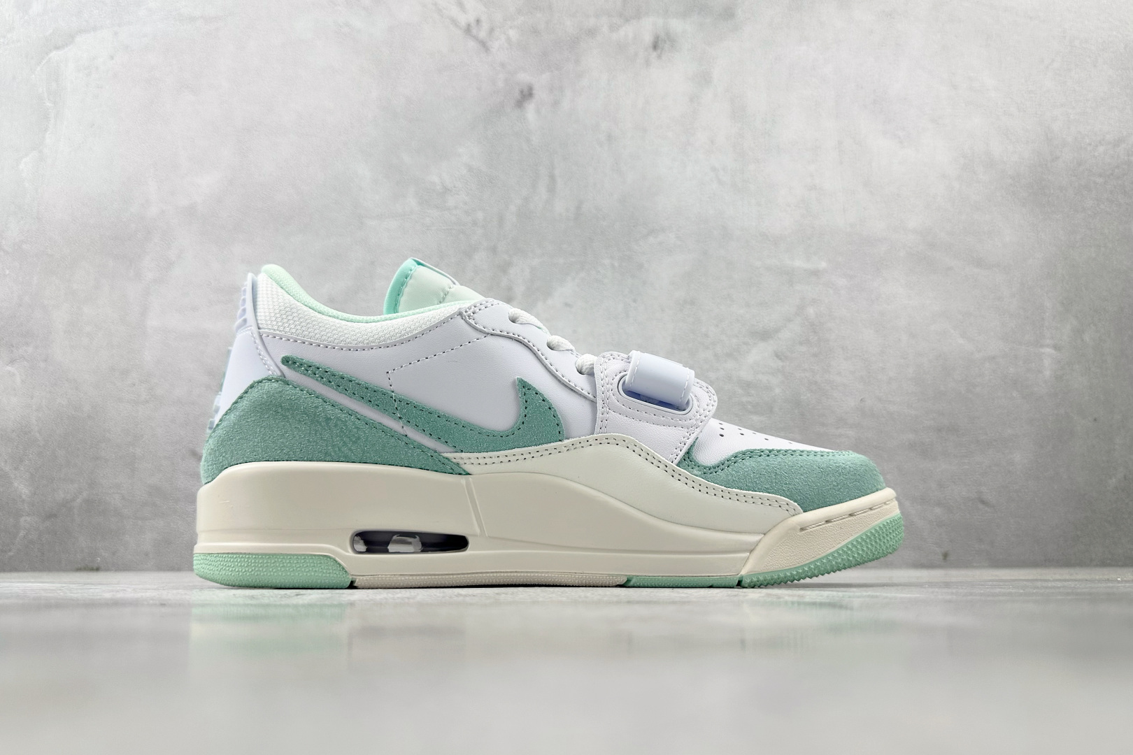 N版 
东南亚订单 Jordan Legacy 312 LOW 白绿色

货号：FQ7827-103
尺